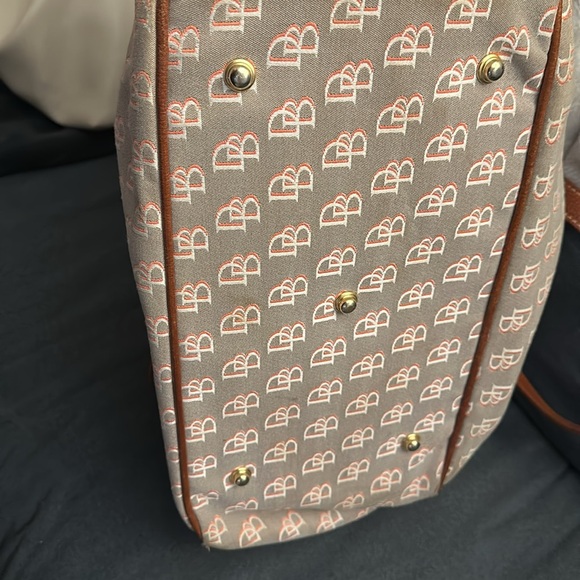Dooney & Bourke grey and hot pink Monogram Tote Bag - Picture 3 of 4